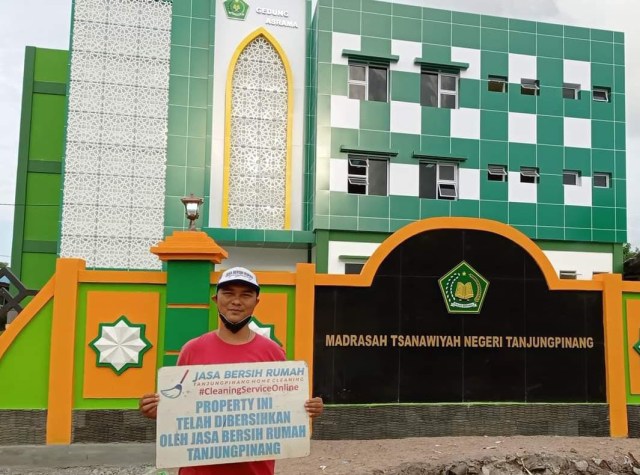 Usnedi, Mantan Karyawan di Jepang yang Saat Ini Jadi Bos Home Cleaning