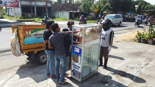 TDA Lamongan Galakkan Program Sedekah Nasi, Hingga 2 Tahun Capai 120.000 Bungkus