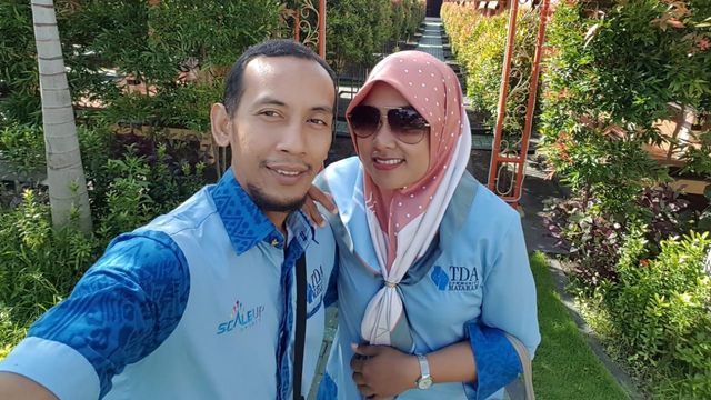 Ledy Nopiana dari Usaha Keripik Pisang Banting Setir Bisnis Catering di Mataram
