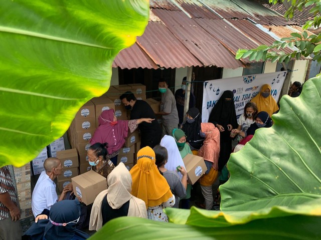 Bakti Sosial TDA Solo Raya Sentuh Kaum Marjinal