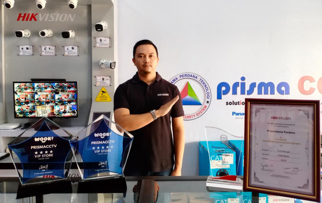 Jatuh Cinta pada Elektronika, Muchlis Prismatama Kini Jadi Bos Distributor CCTV