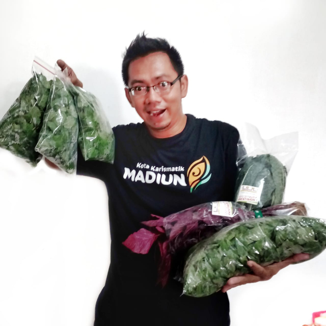 Awalnya Hobi Bercocok Tanam, Azenk Ardianto Kini Kembangkan Bisnis Hidroponik