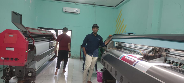 Banyak Peluang Edy Gunawan Kembangkan Bisnis Digital Printing di Bima
