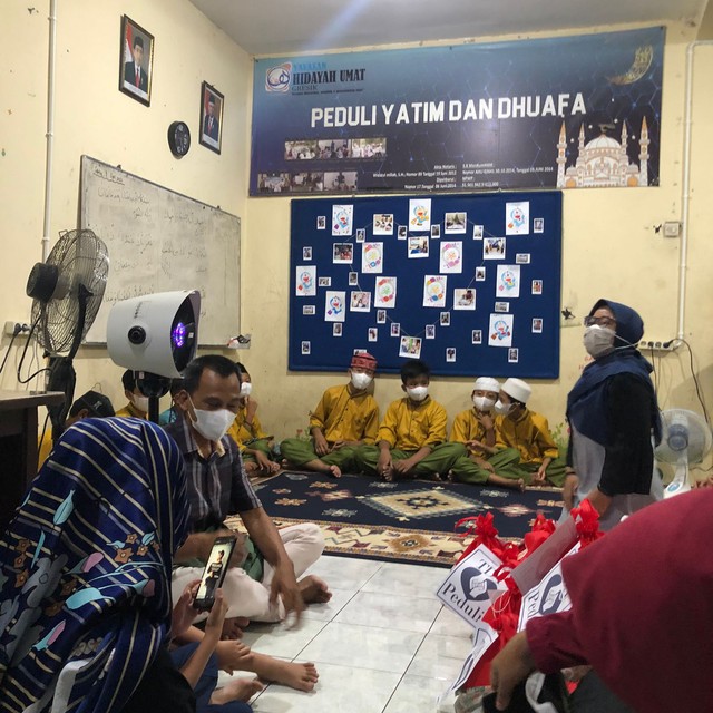 Komunitas TDA Gresik Ajak Panti Asuhan Buka Bersama dan Distribusikan Bingkisan Snack