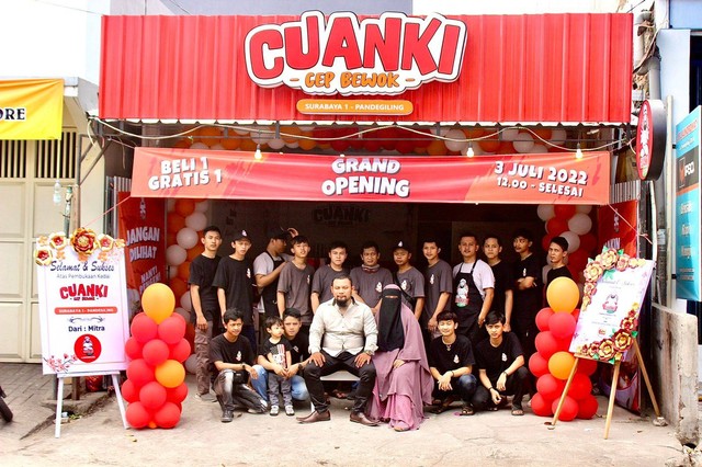 Kembangkan Bisnis Kuliner, Anggota TDA Gresik Buka Cuanki ke-8 di Surabaya