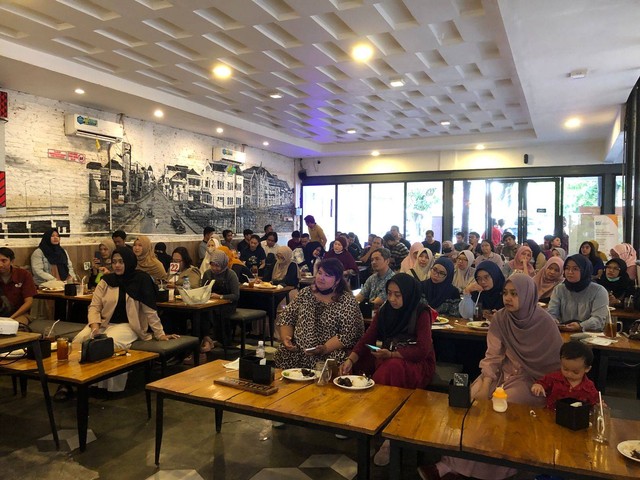TDA Surabaya Langsungkan TDA Cangkruk Diskusikan Channel Marketing