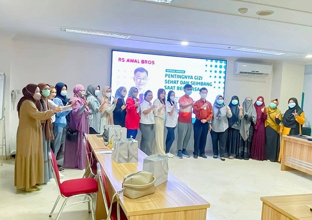 Tetap Sehat Jalani Bisnis Selama Ramadhan, TDA Batam Langsungkan Seminar Kesehatan