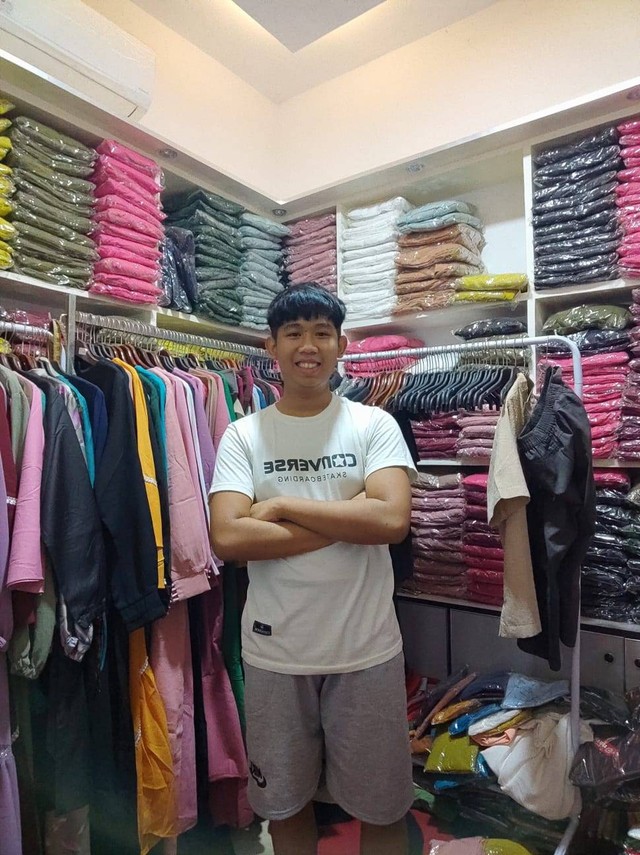 Manfaatkan Sosmed Yudistira Pengusaha Muda Raup Keuntungan di Bulan Ramadhan