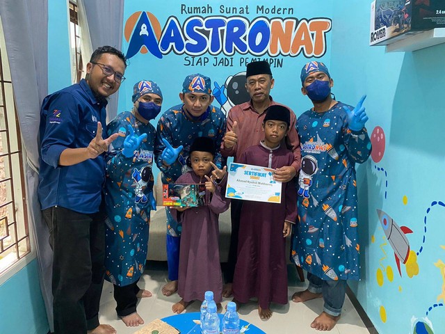 Yanuar Aulia Rachman Tekuni Bisnis Rumah Sunat Modern Galaxy di Berau