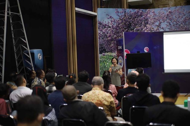 Dukung Promosi Produk UMKM, TDA Jakbar Gandeng ATVI Gelar Workshop Fotografi