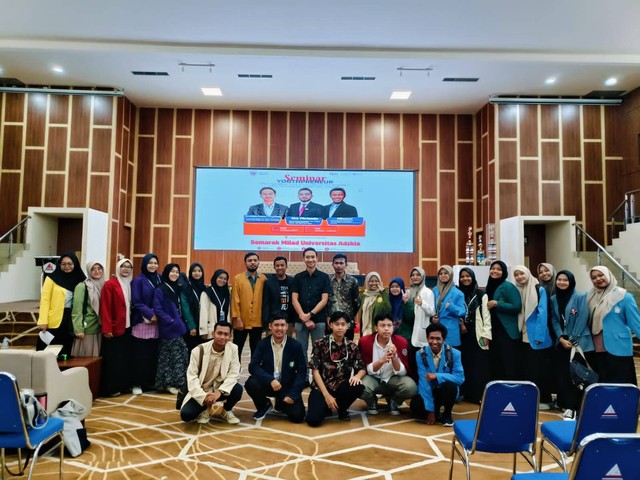 Komunitas Pengusaha TDA Padang Goes to Kampus Universitas Adzkia