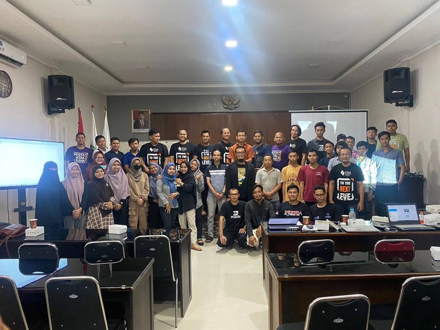 Komunitas Pengusaha TDA Blitar Helat Workshop Artificial Intelligence untuk UMKM