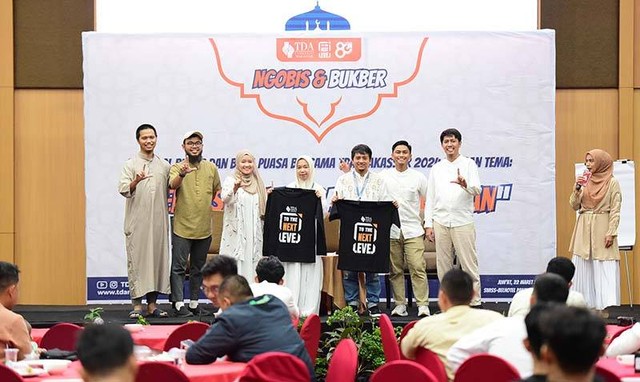 Ratusan Member Komunitas Pengusaha TDA Makassar Ngobis dan Buka Puasa Bersama