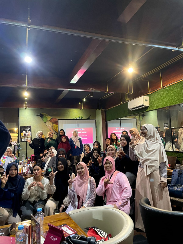TDA Surabaya Langsungkan Beauty Class Kolaborasi Dengan Lacoco