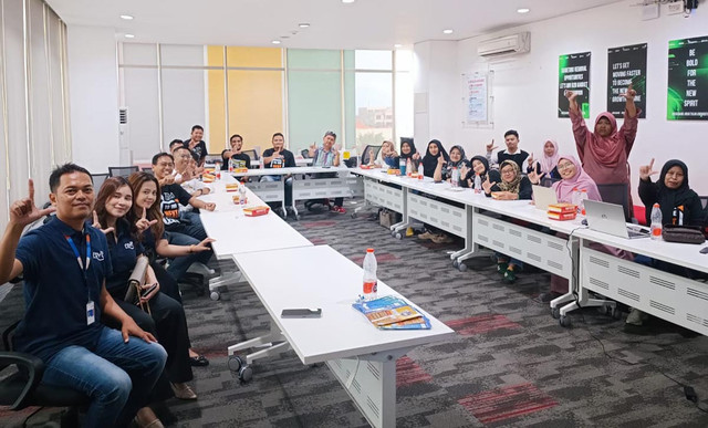 Pemilik Bisnis Antusias Ikuti Pelatihan Public Speaking TDA Sidoarjo