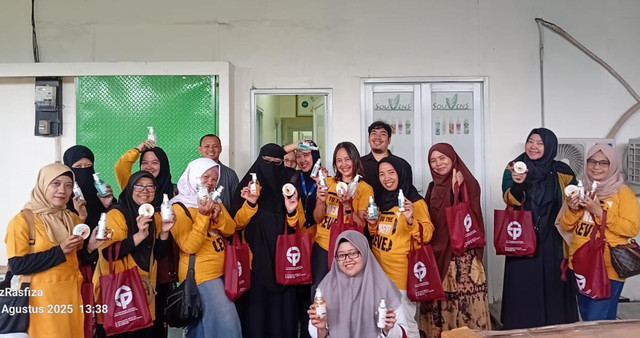 Factory Visit TDA Perempuan Jakarta Timur ke Pabrik Skincare, Dukung Brand Lokal
