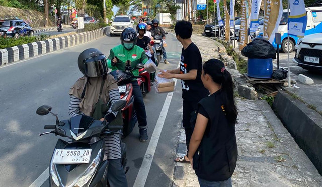 Tidak Hanya Bedah Untung Rugi, TDA Peduli Balikpapan Jalankan Kegiatan Sosial
