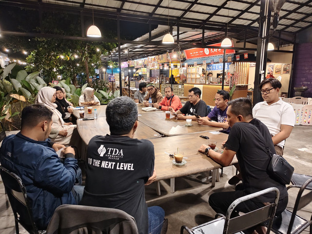 Bahas Strategi Database Bisnis Makin Cuan, TDA Blitar Sukses Helat Cangkir Inspirasi