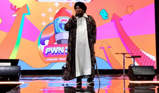 PWN 2026 Jadi Ajang Berbagi, Lukisan Ustaz Derry Sulaiman Raup Donasi Rp395 Juta