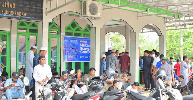 TDA Peduli Pangkep Rutin Langsungkan Program Charity Food