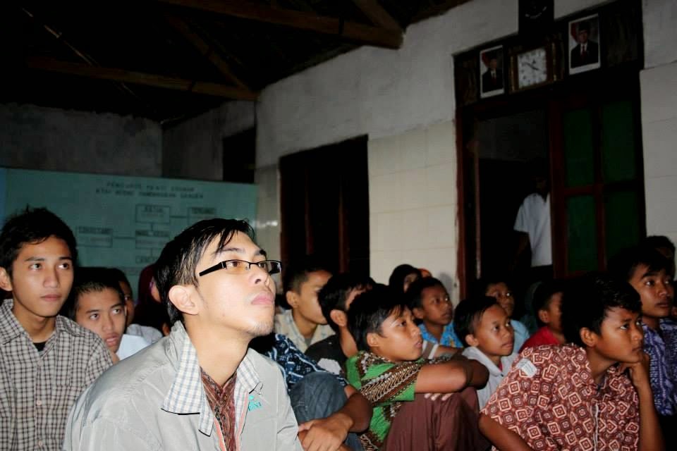 Berbagi dan Buka Bersama di Ponpes Sragen