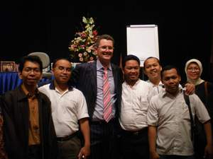 Brad Sugars: Bangun Bisnis Dulu, Baru Aset
