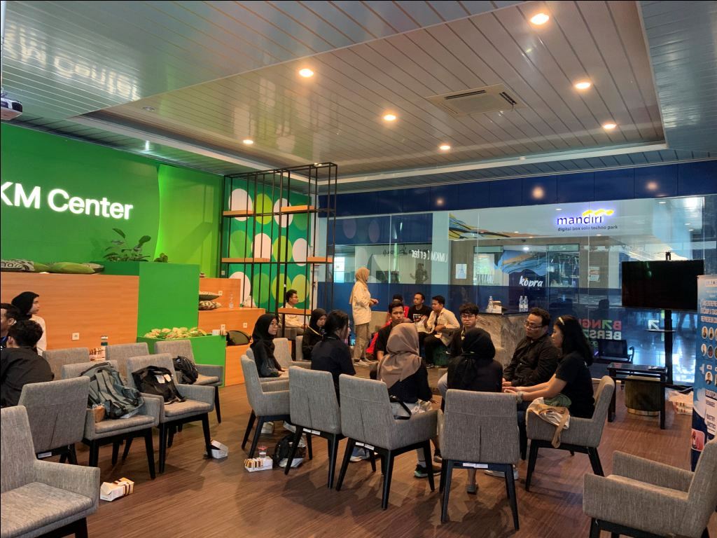 Entrepreneur Bootcamp UNS x TDA Soloraya