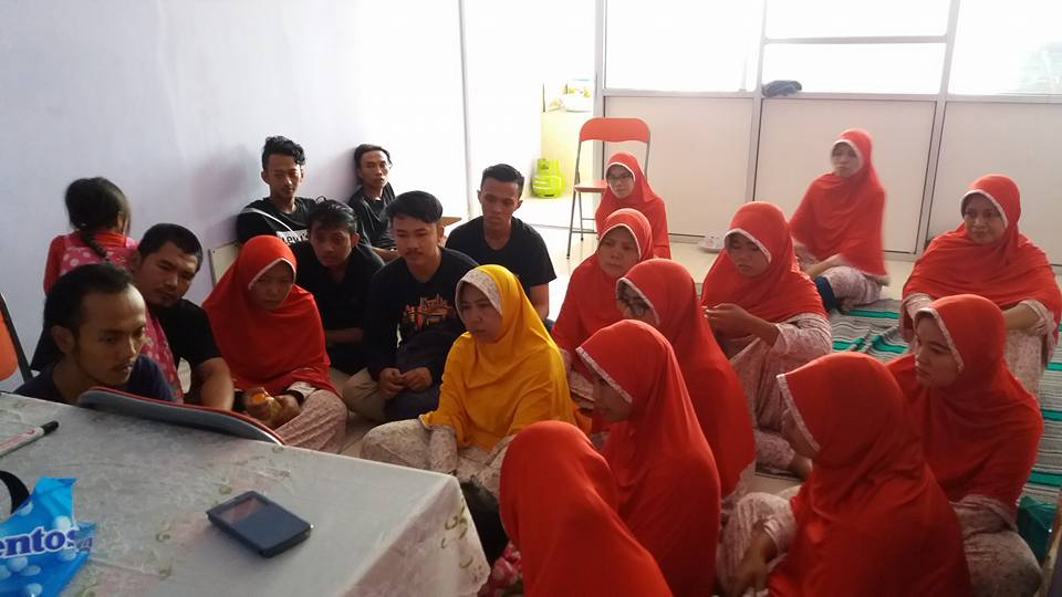 KUE Kisah Usaha Emak-emak
