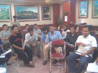 Pertemuan Pengusaha Komputer di Mangga Dua Square 29 April 2006