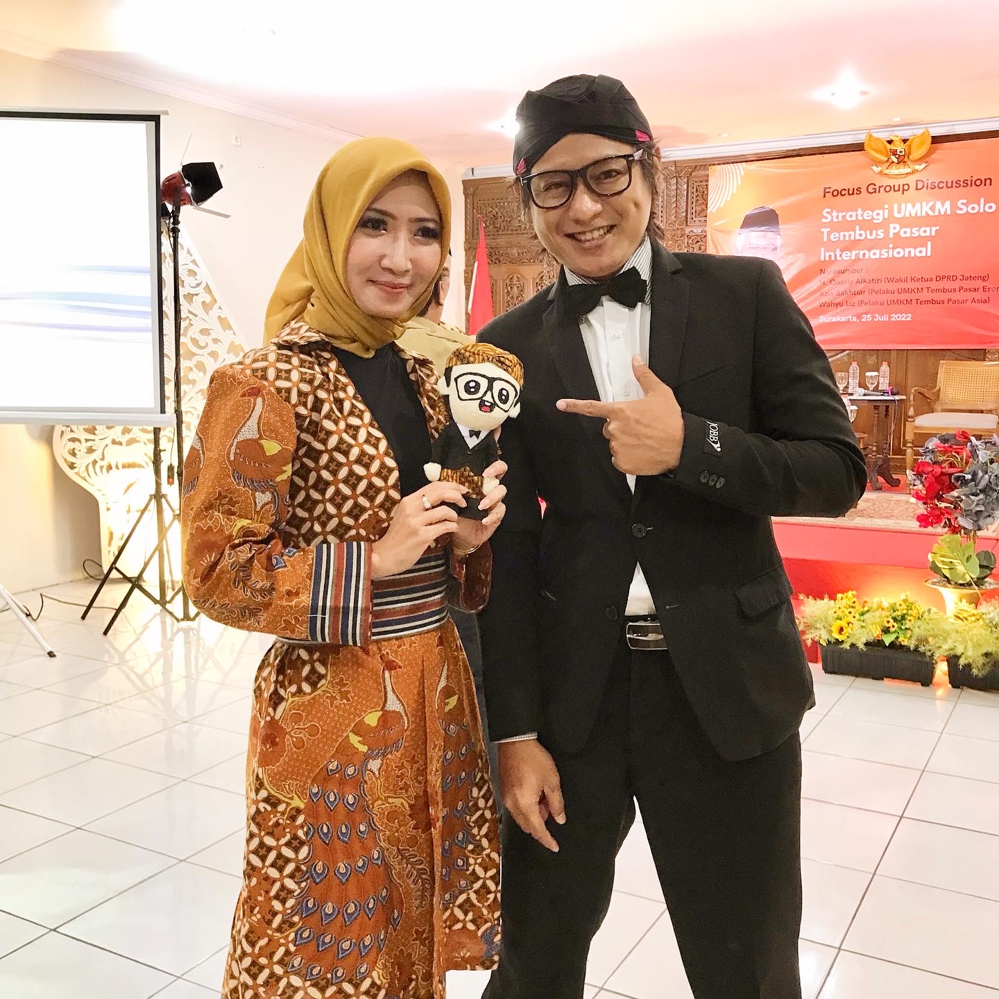 Menjadi Tuan Rumah Di Negeri Orang