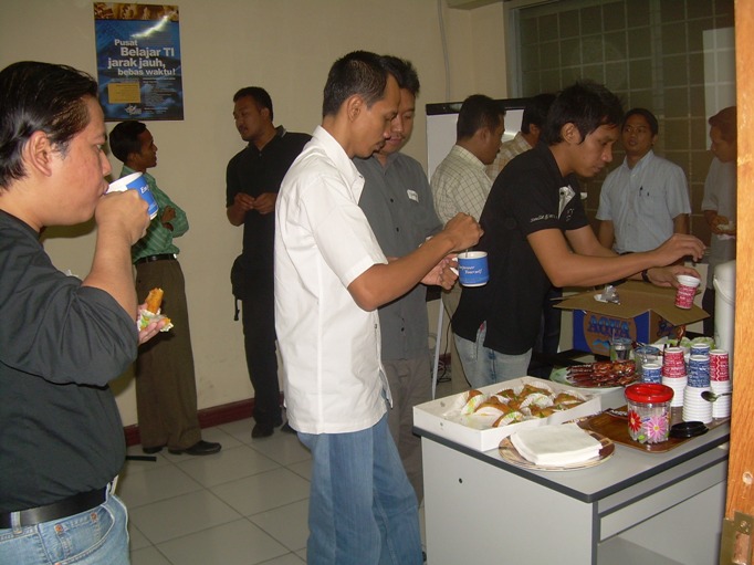 TDA IT Workshop : How to design your webstore with CMS : Joomla E-commerce Edition