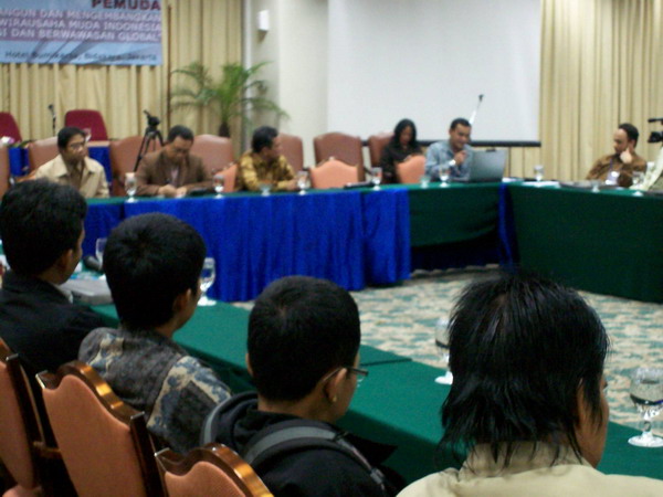 Komitmen Bumikarsa untuk Wirausaha Muda Indonesia