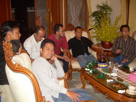 TDA Founders Bertamu ke Pak Haji Alay