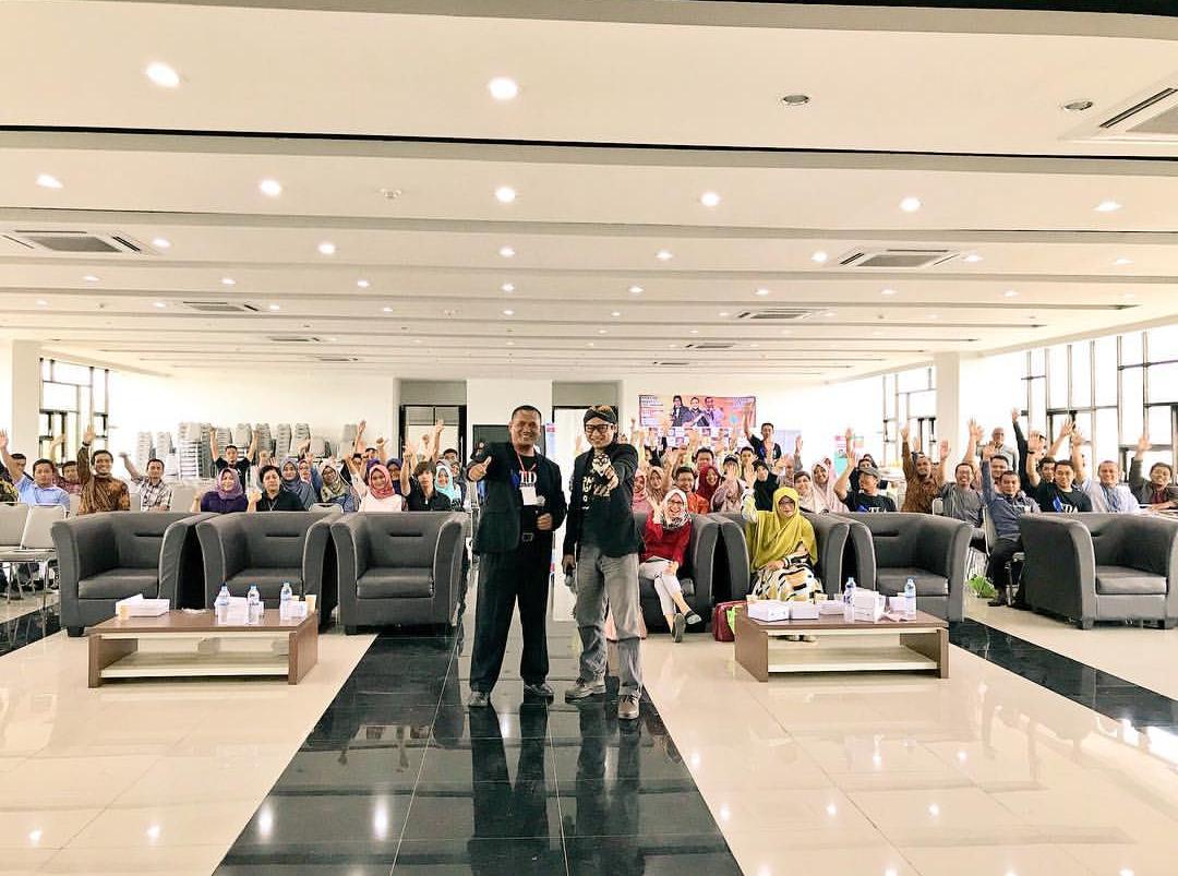 Olshop dengan Omzet Meroket