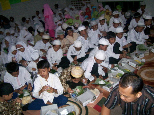 TDA Peduli: Santunan Ramadhan TDA Peduli 2009